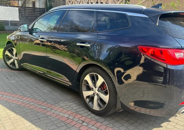 Kia Optima cena 83000 przebieg: 148100, rok produkcji 2017 z Radom małe 79